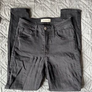 Madewell | Black Denim | Curvy Roadtripper | Size 26P